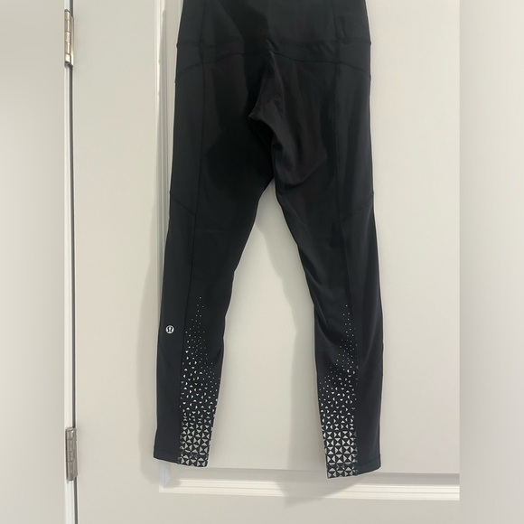 LULULEMON Ice Queen Black Cropped Leggings Women’s Size 4 - Picture 4 of 9